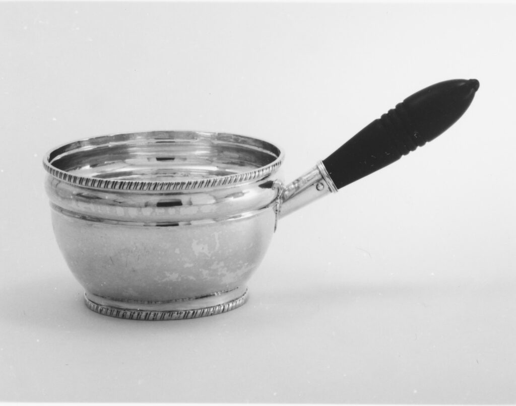 Best stainless steel pan sets for UK home cooks daily-use context