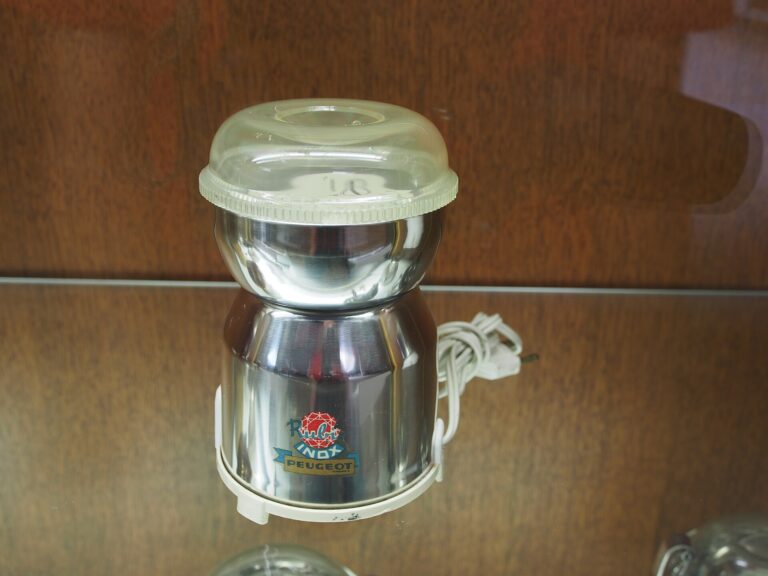 burr grinder blade grinder coffee